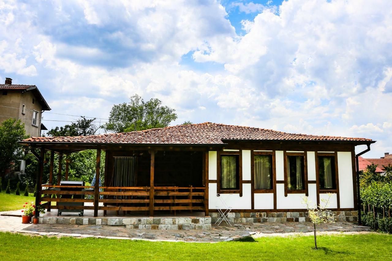 Villa Kashtata Resilovo エクステリア 写真